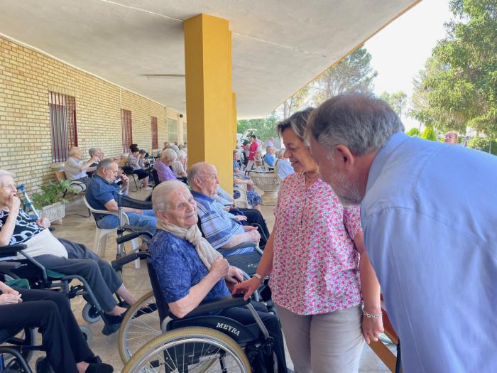 Dolz destaca la labor de las Hermanitas de los Ancianos Desamparados en la ciudad de Cuenca desde hace 144 años