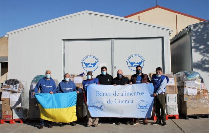 Voluntarios del Banco de Alimentos de Cuenca: solidarios con el pueblo ucraniano