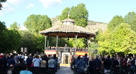La Subdelegación de Defensa celebra su día en Cuenca con reconocimientos y música en el parque de San Julián