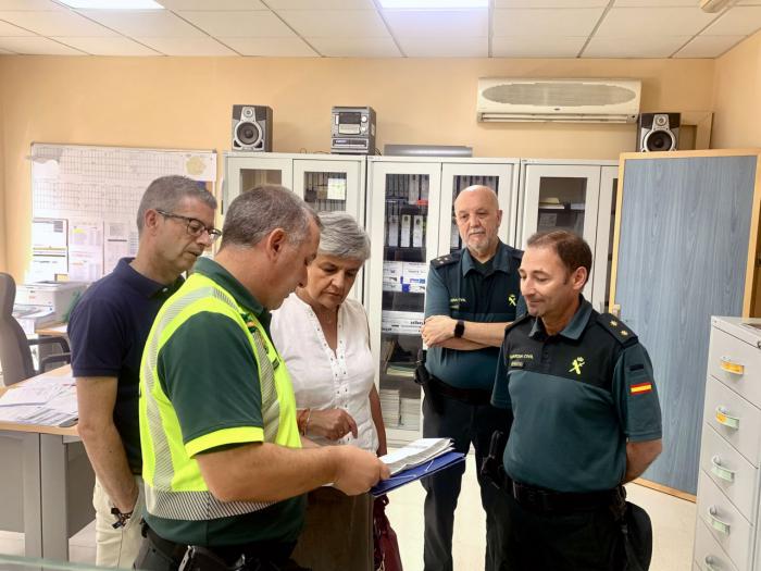 María Luz Fernández visita la 2ª Compañía de la Guardia Civil en Motilla del Palancar