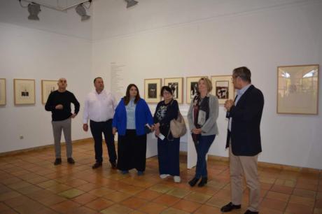 El Museo de Obra Gráfica de San Clemente ya ha abierto al público los grabados de Manolo Millares, Cincuenta años después