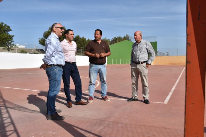 Se invierten 40.000 euros en varias pistas deportivas ubicadas en Villarejo de Fuentes
