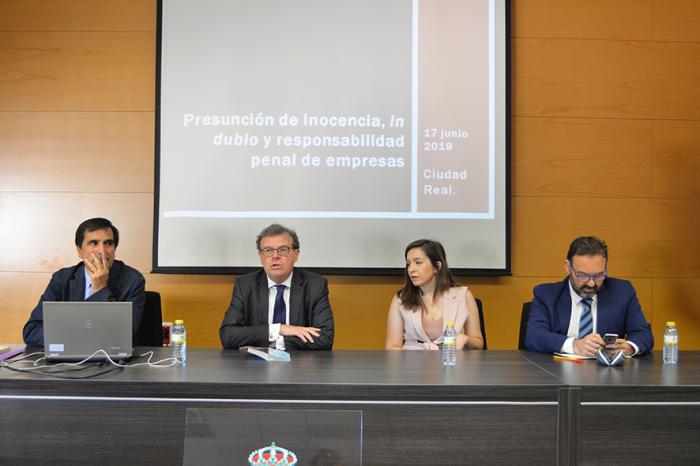 Un curso de la UCLM profundiza en aspectos esenciales del cumplimiento normativo empresarial