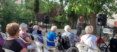 Gran acogida del primer festival de Narración Oral Iniesta Cuenta