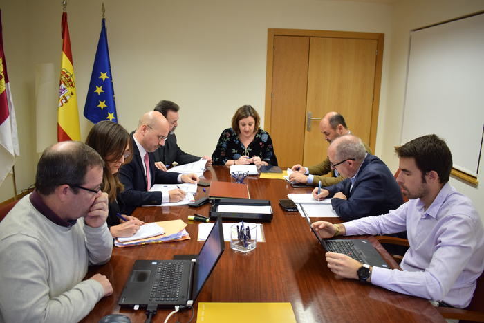 El Gobierno regional ha aprobado una treintena de operaciones de crédito para respaldar inversiones por valor de 40,3 millones de euros en 2019