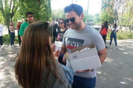 Juventudes Socialistas de Cuenca promueve entre los jóvenes concienciación sobre las agresiones sexuales