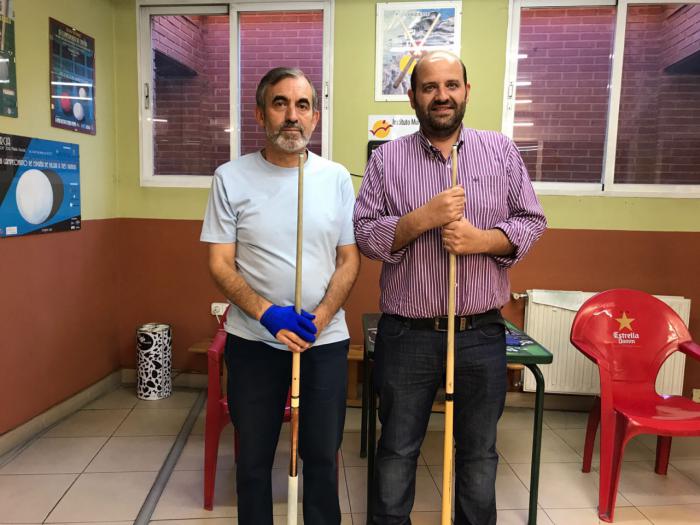 Javier Mora y Julián Mora brillantes vencedores del Campeonatos de San Julián de Billar a la Banda