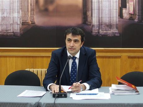 Gómez Buendía insta a Page a que resuelva la ayuda solicitada por el Ayuntamiento de Cuenca para la renovación del alumbrado público