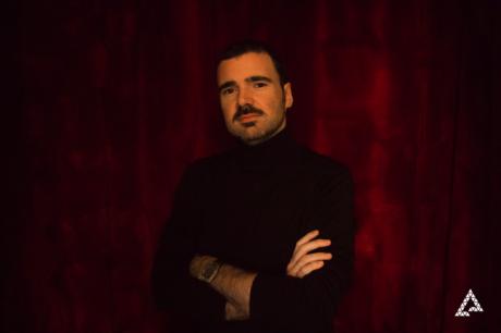 El poeta Julio Béjar, ganador del XI Premio de Poesía ‘Federico Muelas’