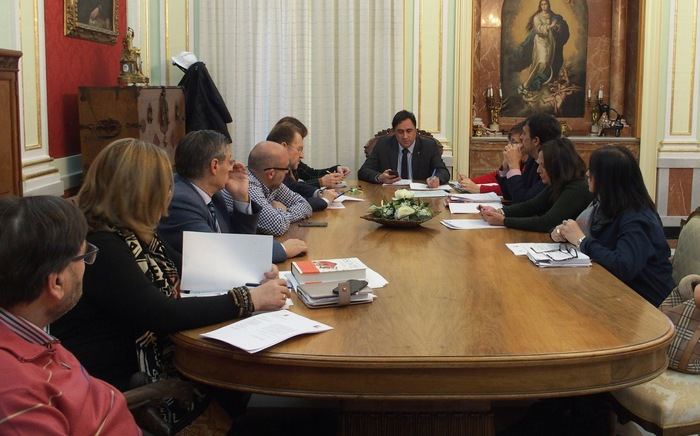 La Junta de Gobierno Local aprueba el convenio de colaboración con la Junta de Cofradías para la celebración de la Semana Santa 2019