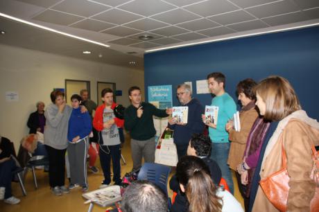 Un nuevo punto de lectura en marcha en el Centro de Salud “Cuenca I” gracias al programa “Libros que curan” de la Biblioteca Solidaria