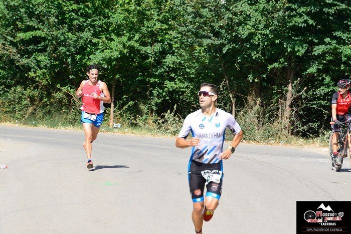 Épica victoria de Juan Diego Haro y Nuria García en el VIII Duatlón de Quintanar del Rey