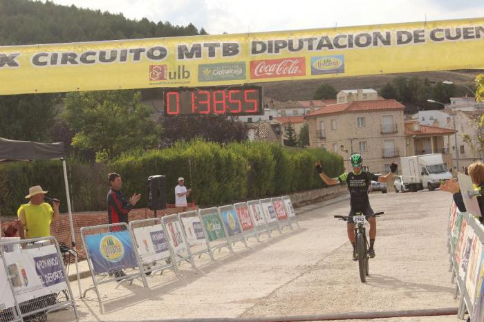 Yago Sardina y Desiré Moya se imponen en Fuentes en la 13ª prueba del X Circuito MTB Diputación de Cuenca