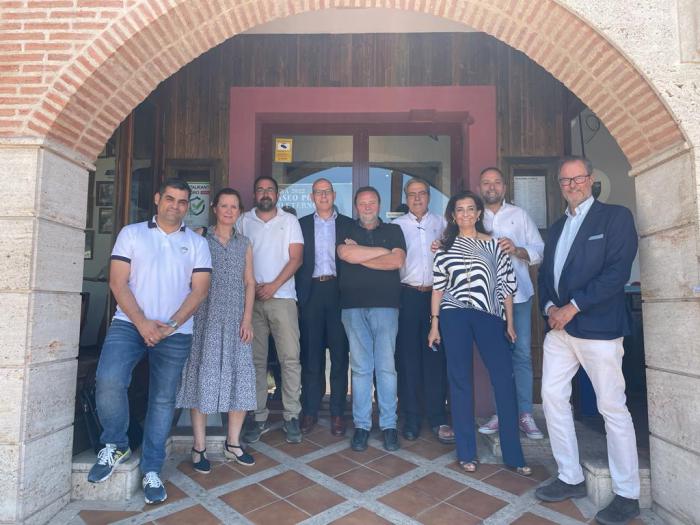 La Federación Regional de Empresarios de Hostelería y Turismo de Castilla-La Mancha se reúne para analizar la situación del sector en la región