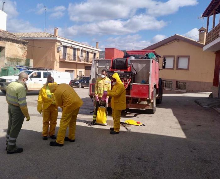 Geacam colabora con el Ayuntamiento en la desinfección de las pedanías