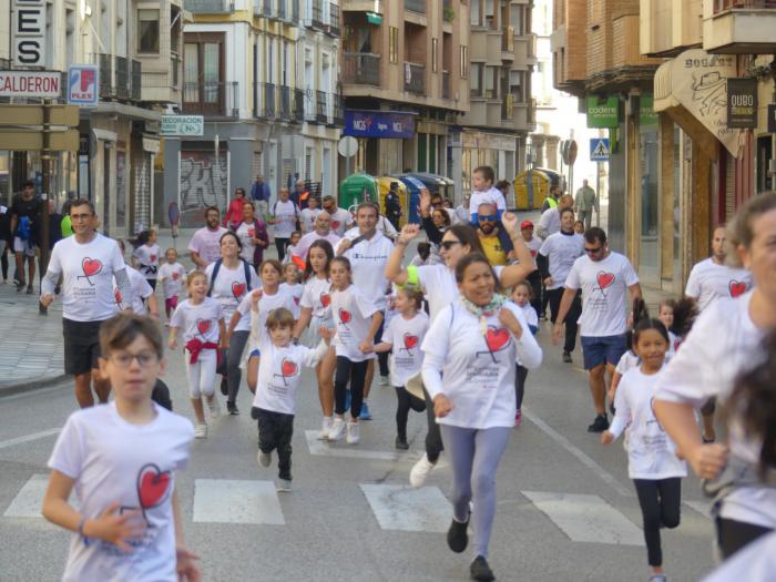 Cerca de 800 personas participan en la 11ª Carrera Solidaria por la Infancia organizada por Cruz Roja