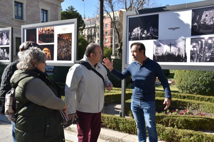 Las fotografías más impresionantes de la Semana Santa en la exposición ‘Miradas de la Pasión’