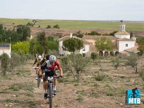 Javier Gómez y Paula Plaza se imponen en la XII Carrera MTB Virgen de Rus