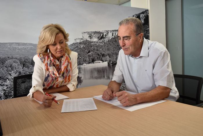 La Junta continuará colaborando con el Ayuntamiento de Villar de la Encima para mejorar la vida de sus vecinos