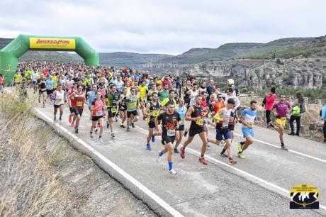 Javier Triguero y Almudena de la Ossa inscriben su nombre en la Media Maratón Ciudad de Cuenca