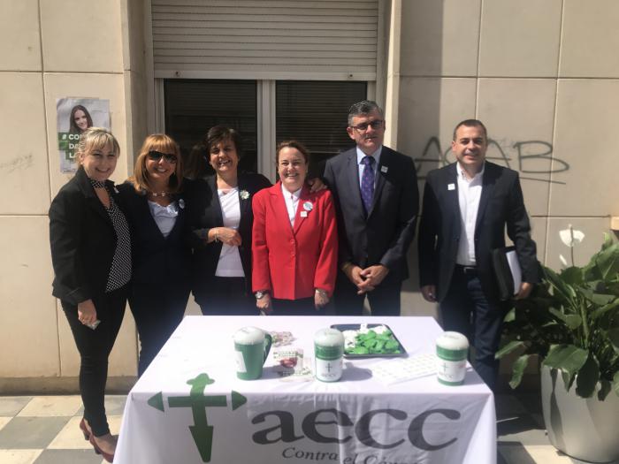 El Gobierno regional muestra su apoyo a la AECC de Cuenca y destaca los avances en el diagnóstico precoz y el tratamiento del cáncer