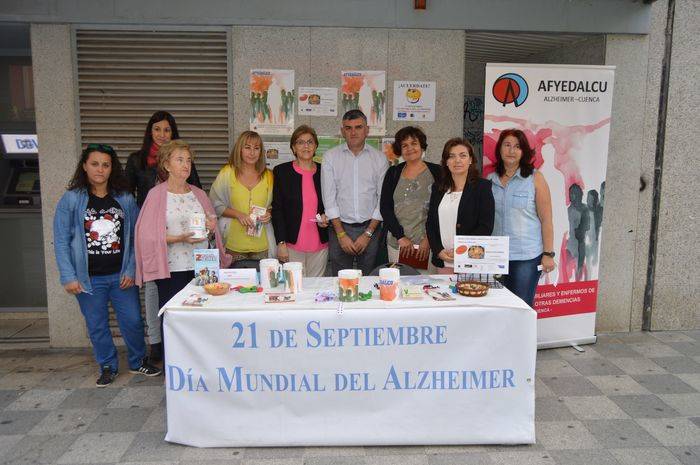 El Gobierno regional respalda a la asociación AFYEDALCU en el Día Mundial del Alzheimer