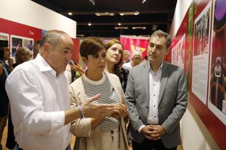 La ministra de Administraciones Públicas pone como ejemplo de “gestión ágil y eficaz” de los fondos ‘Next Generation’ la peatonalización del centro de Albacete 
