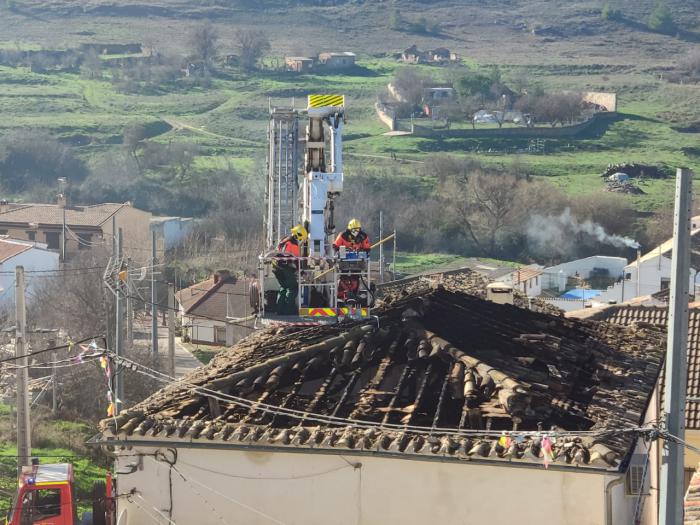 El Ayuntamiento declarará de emergencia las obras de rehabilitación del Centro Social y Consultorio Médico de Mohorte