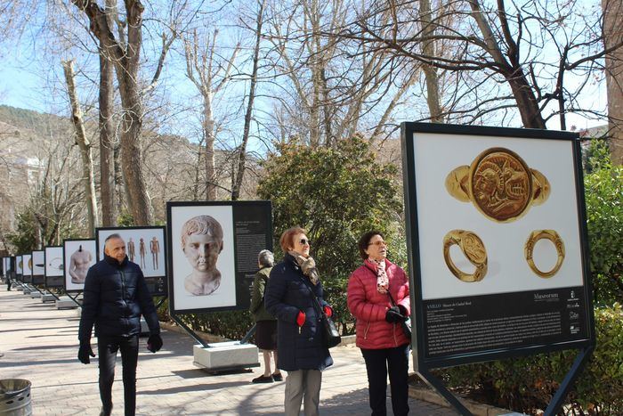 La exposición itinerante ‘Museorum’ estrena su recorrido en el Parque de San Julián