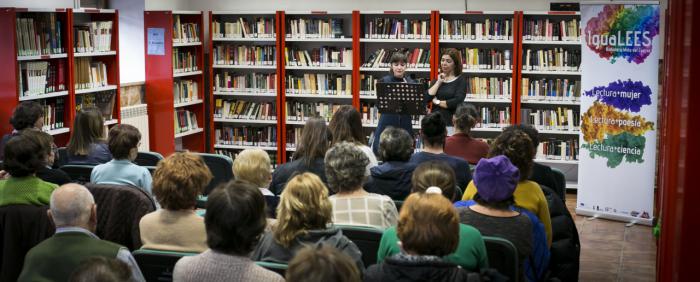 Presentada la Guía de lectura IguaLEES y lectura de los relatos ganadores del XV Certamen “Historias de Mujer” en un emotivo acto.