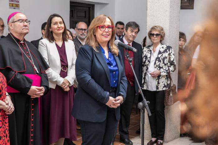 Una treintena de artistas se dan cita en la muestra ´VIVO. Cristo: pasión+vida+corazón´, que cuenta con el apoyo económico del Gobierno de Castilla-La Mancha