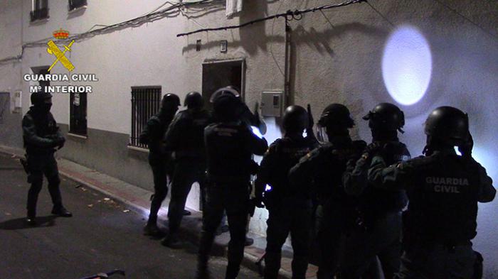 La Guardia Civil detiene a tres personas en Quintanar de la Orden por nueve delitos de robo cometidos en esta localidad