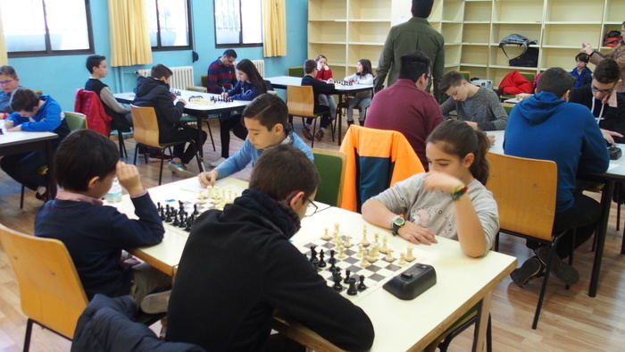 La Residencia universitaria Alonso de Ojeda acogió el provincial de Ajedrez por edades 2018