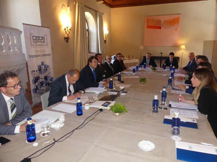 El Comité Ejecutivo de CEOE CEPYME Cuenca defiende una fiscalidad diferente para la provincia