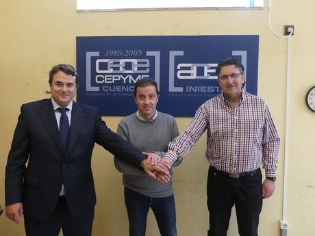 ACEM, CEOE CEPYME Cuenca y el Ayuntamiento de Iniesta firman un convenio para potenciar la actividad empresarial
