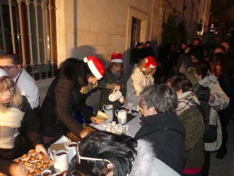 El Parador convoca nuevamente a los conquenses a su enciende la Navidad con fines solidarios