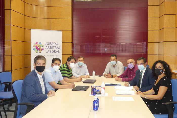 Firmado el Convenio Provincial de Transporte de Viajeros por un periodo de tres años