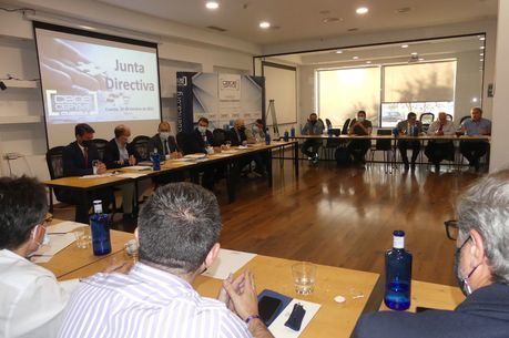 La Confederación de Empresarios convoca elecciones a la presidencia de la organización