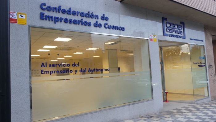 La Confederación de Empresarios muestra las subvenciones del familiar colaborador dentro de la estrategia del trabajo autónomo