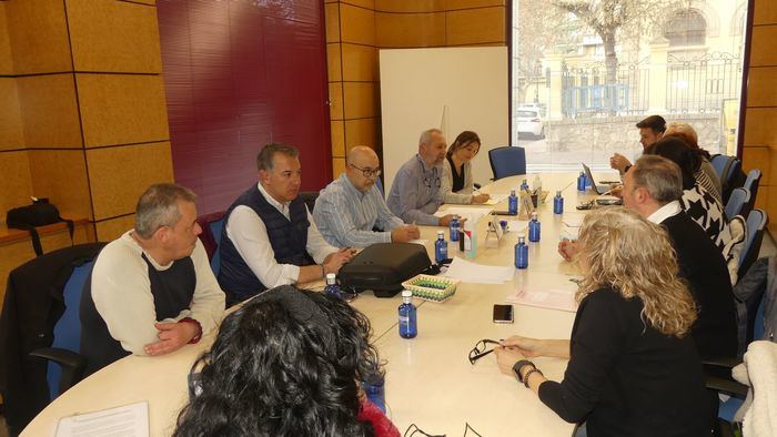 CEOE CEPYME Cuenca, Asociación de Comercio y sindicatos constituyen la mesa de negociación del próximo convenio