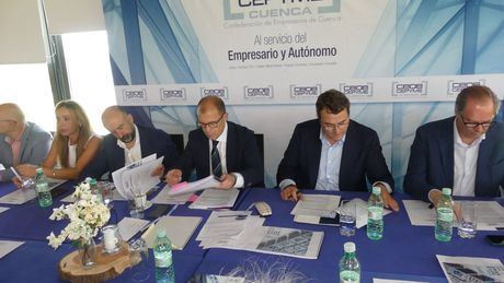 La Confederación de Empresarios reclama el diálogo social como el marco imprescindible para el desarrollo