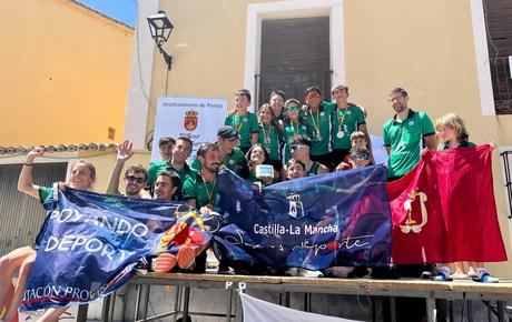 Buena participación del Club Piragüismo Cuenca con Carácter en el Campeonato de Madrid