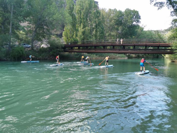 El Club Piragüismo Cuenca con Carácter y Decathlon Cuenca introducen el Paddle Surf en el Júcar