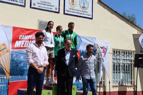 Arantza Toledo se alza con el título de campeona de España de media maratón en K1