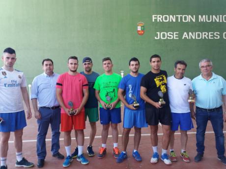 Intenso fin de semana del XI Circuito de Frontenis con tres pruebas en Tinajas, Villalba del Rey y Villanueva de la Jara