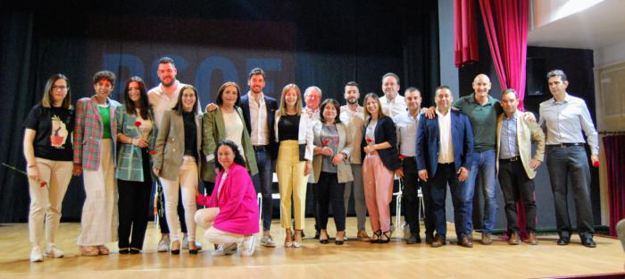 Joaquina Saiz presenta la candidatura del PSOE en Quintanar del Rey delante de más de 300 personas en la Casa de Cultura