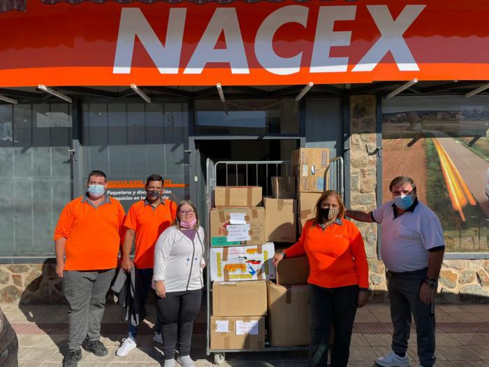 El PSOE de Horcajo de Santiago destaca la solidaridad de sus vecinos tras recoger cientos de kilos de productos para La Palma