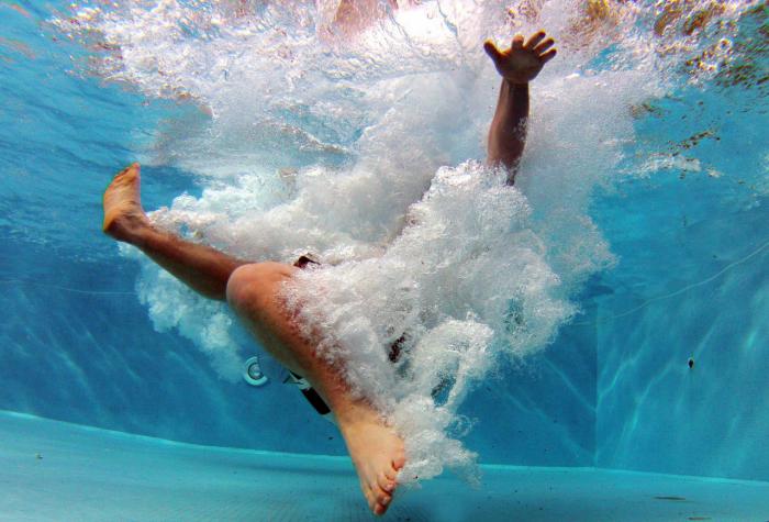 Diputación invertirá este año 25.000 euros en el tratamiento de 121 piscinas municipales al aire libre de 117 localidades