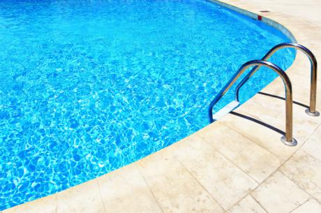 Diputación invertirá 25.000 euros en el tratamiento de las piscinas municipales al aire libre de la provincia