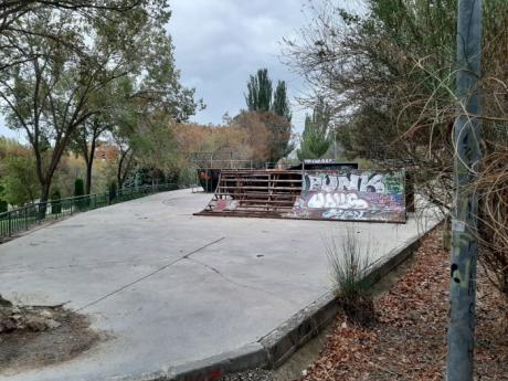 Solicitaran la reparación de las pistas de skate de la ciudad